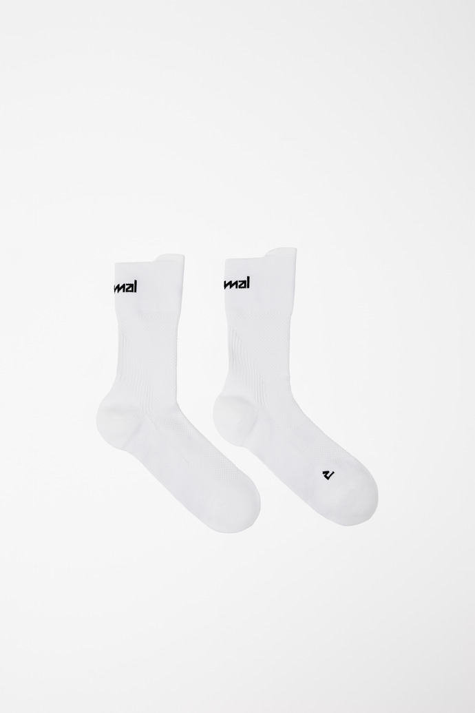 Running Socks White compressive mid-cut running socks for women