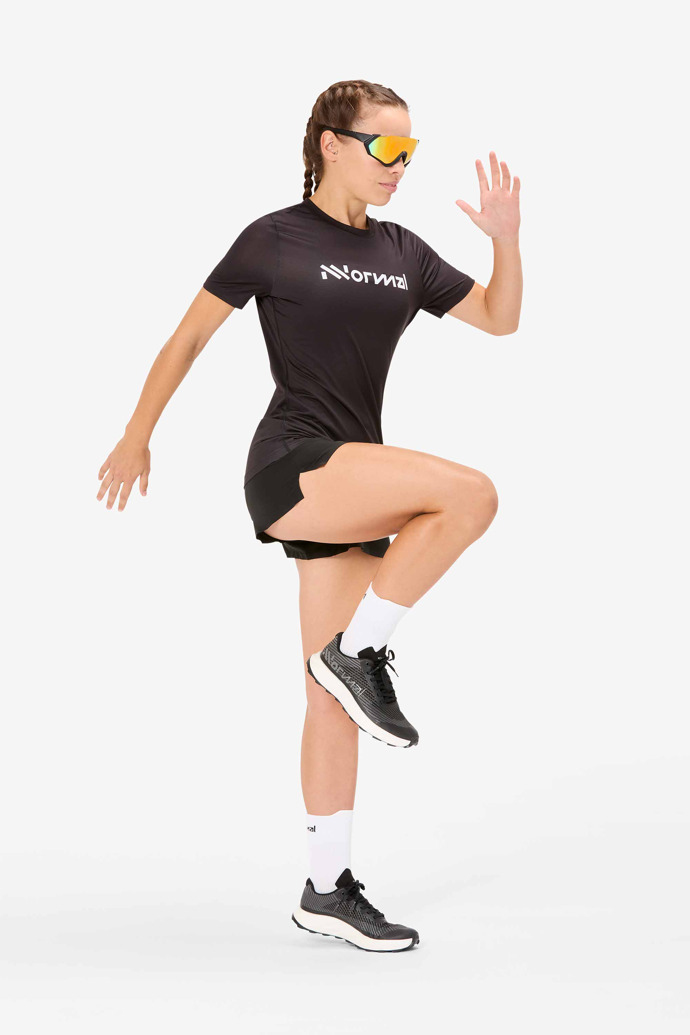 Women’s Race T-Shirt Camiseta running negra para mujer
