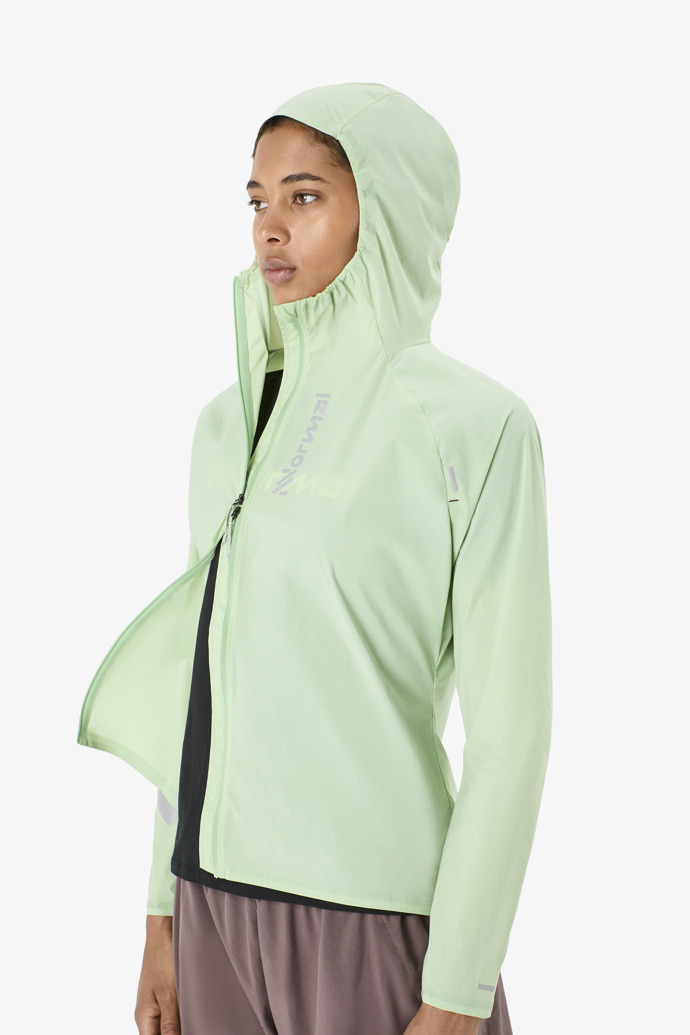 Trail Wind Jacket W Light Green Chaqueta cortavientos de trail en verde para mujer
