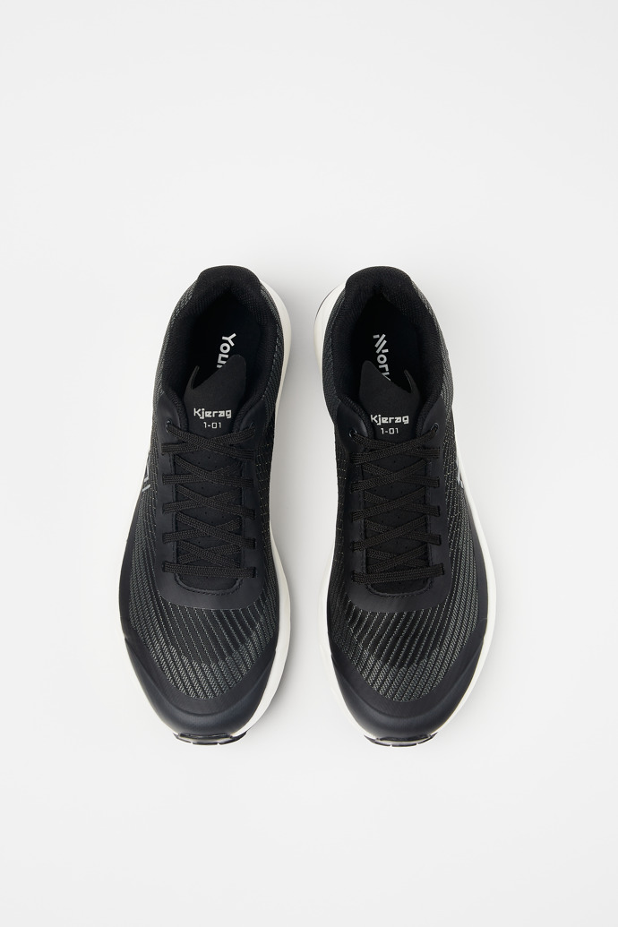 Kjerag Women's black max performance trail running shoes