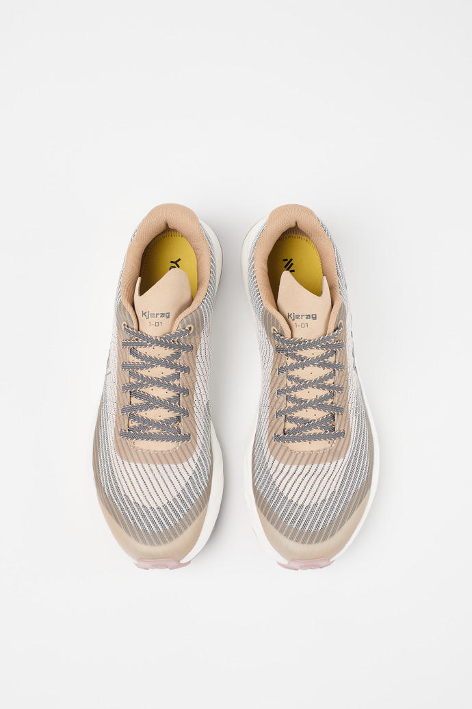 Kjerag Women's beige max performance trail running shoes