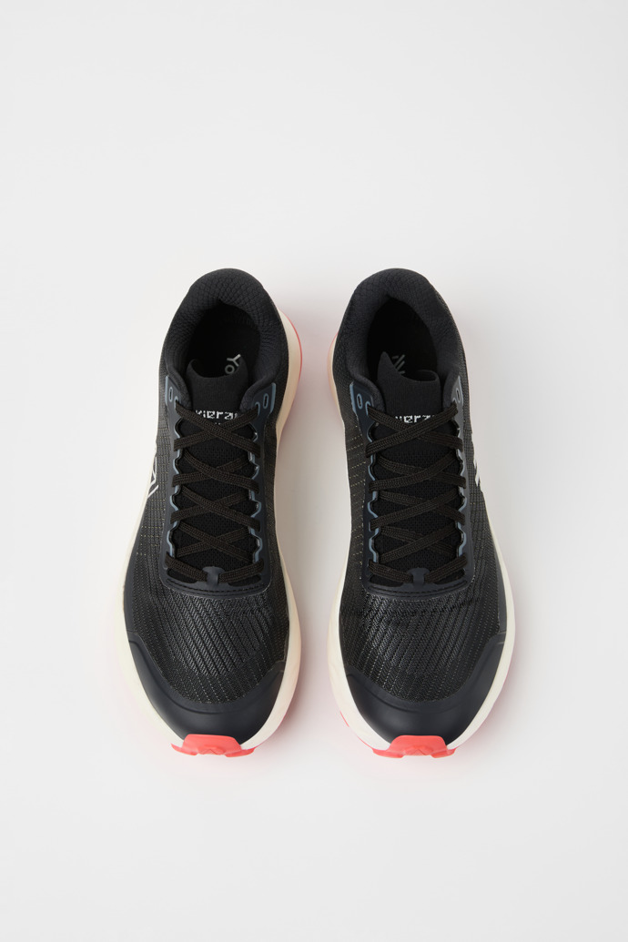 Kjerag 02 Shoe Black