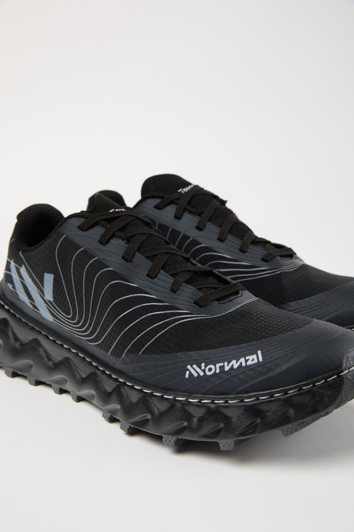 Tomir 02 NN Black
