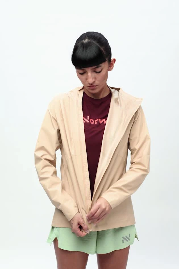 NNormal Trail rain jacket 02 w beige NC1RJ1W-002 Jackets Women