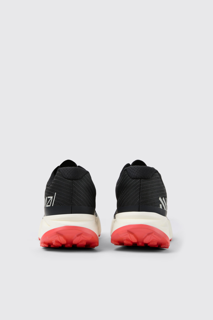 Kjerag 02 Black Women's black high-performance trail running shoes.