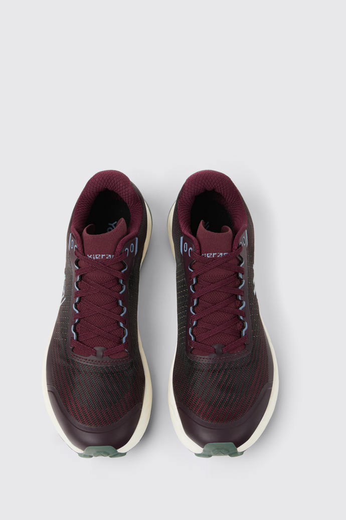Kjerag 02 Burgundy Women's burgundy high-performance trail running shoes.