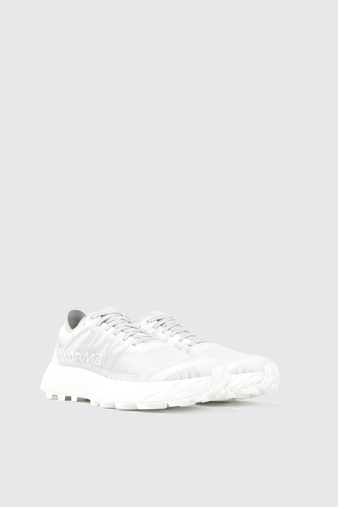 Kjerag Brut White Women's white trail running shoes with maximum performance