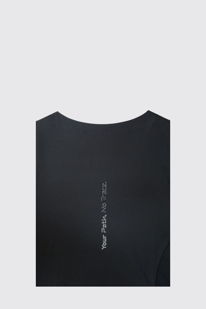 Trail Crop Top W Black Black running Cropped Top for women