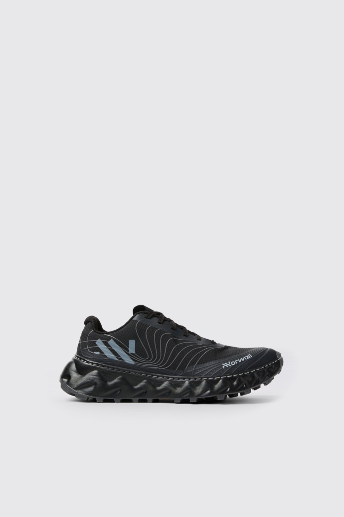 Tomir 02 NN Black Black running shoes for woman.