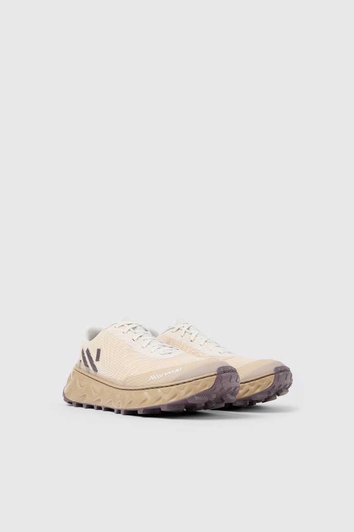 Tomir 02 NN Beige Beige running shoes for woman.