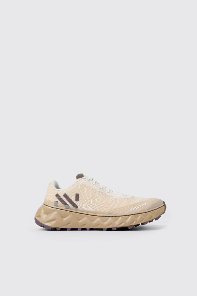 Tomir 02 NN Beige Beige running shoes for woman.